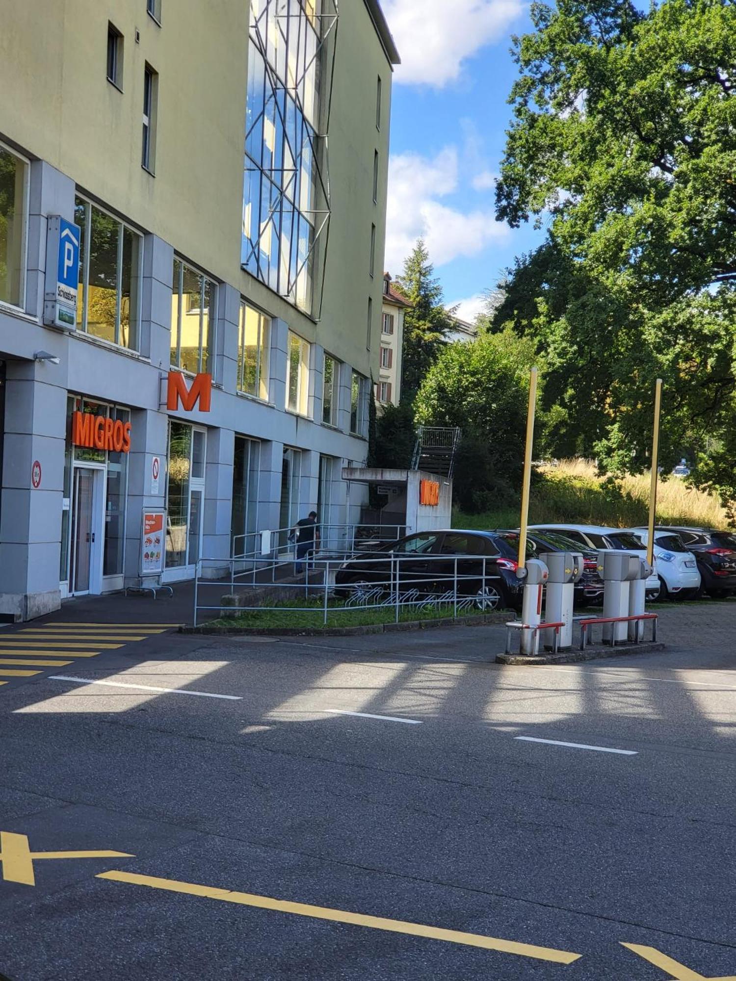 Bastis Central Guesthouse Lucerne City Eksteriør billede