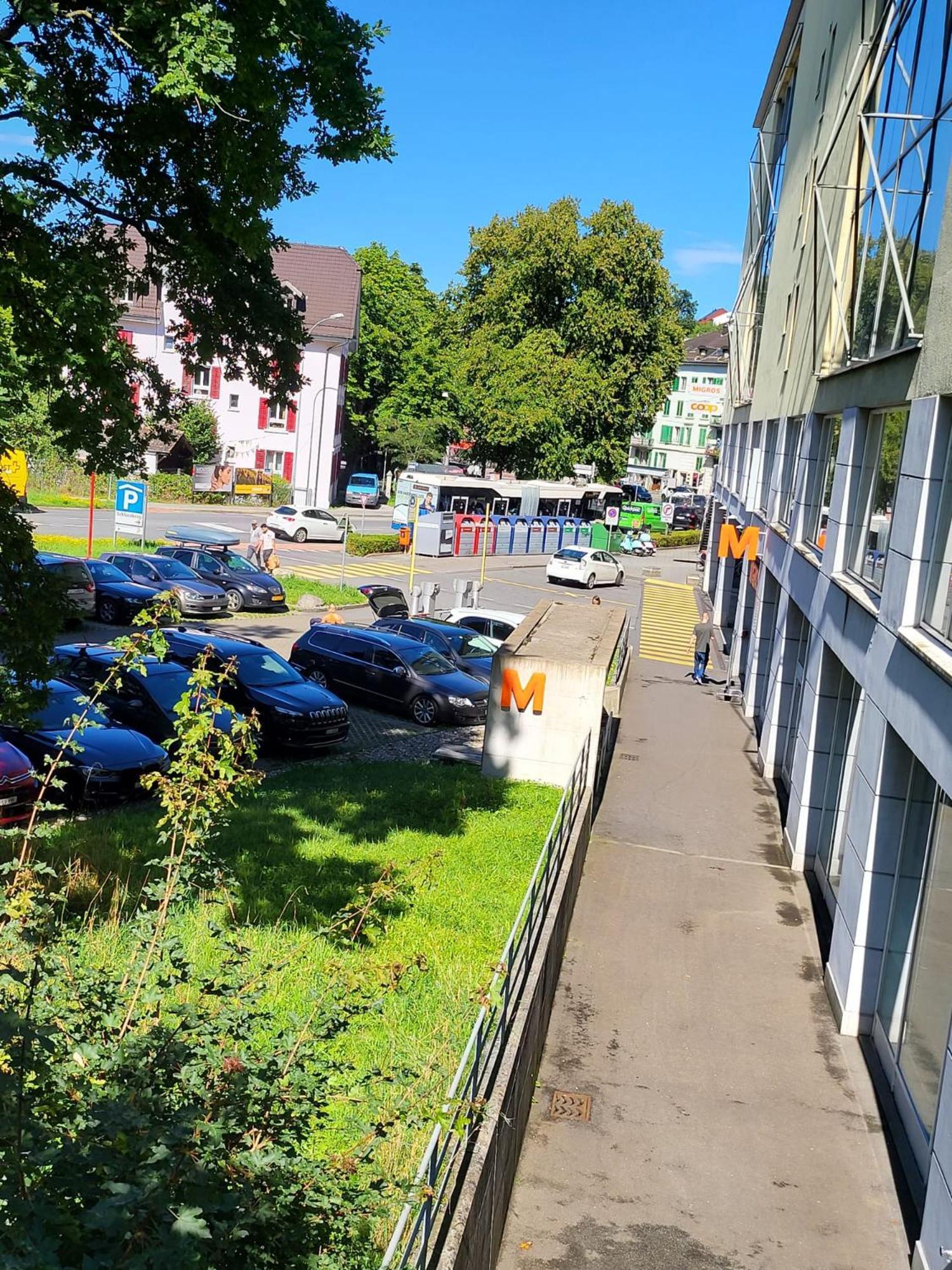 Bastis Central Guesthouse Lucerne City Eksteriør billede