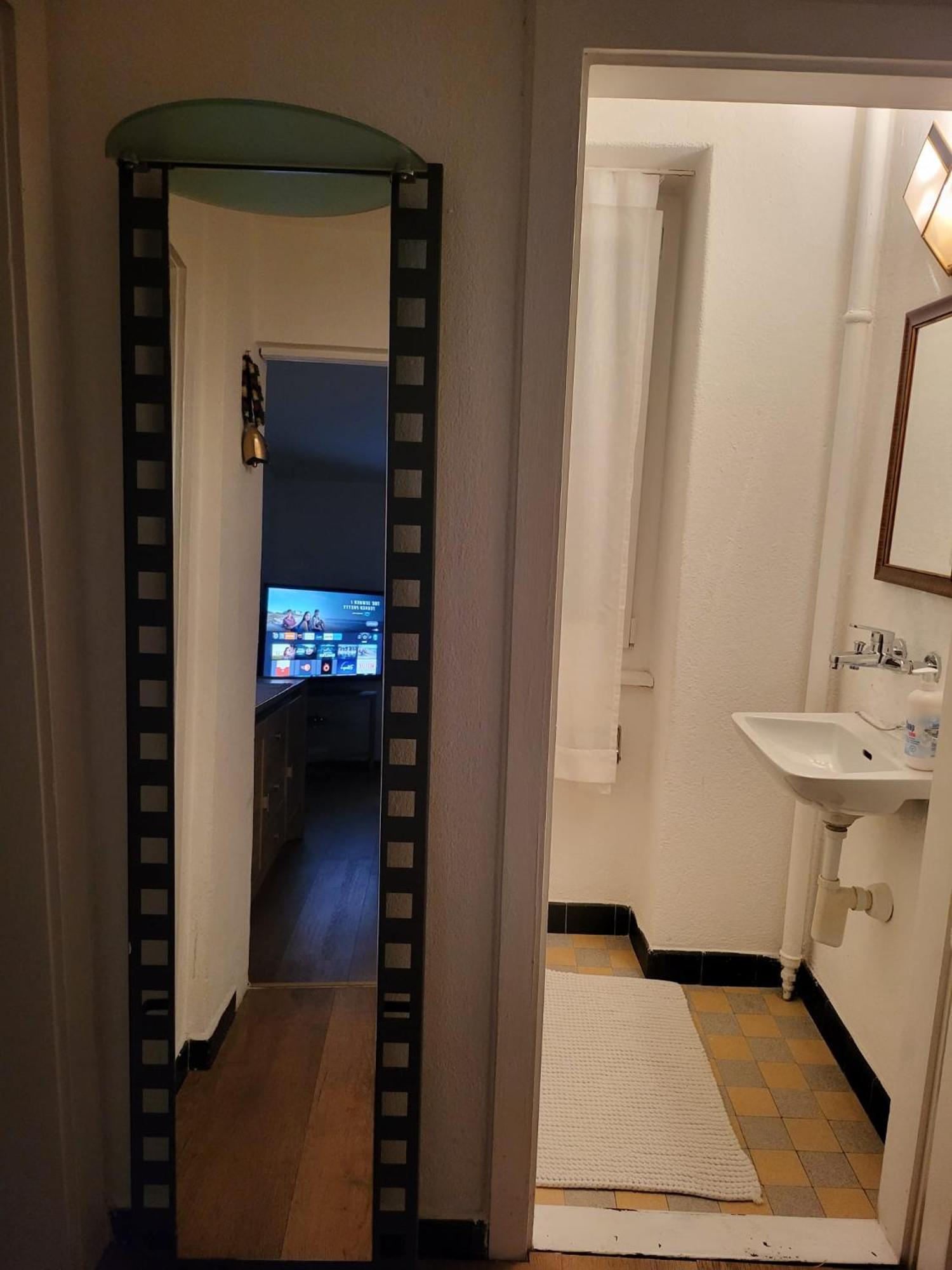 Bastis Central Guesthouse Lucerne City Eksteriør billede